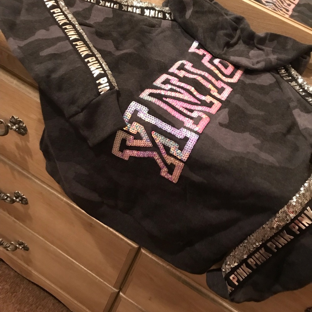 NWT 2018 Sequin Bling perfect full zip small